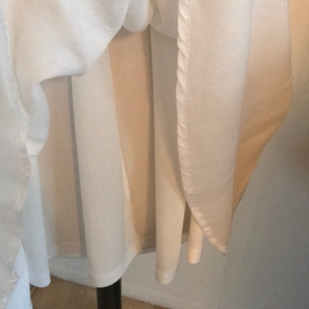 Tunic - Picture 3 of 5
